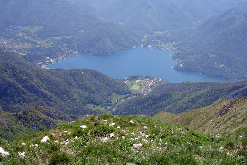 Der Ledrosee vom Cima Pari aus gesehen